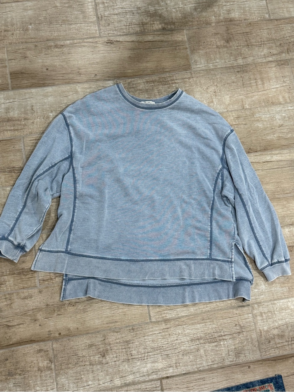 Z SUPPLY Light Blue Layered Hem Crewneck Sweatshirt | S | Like New